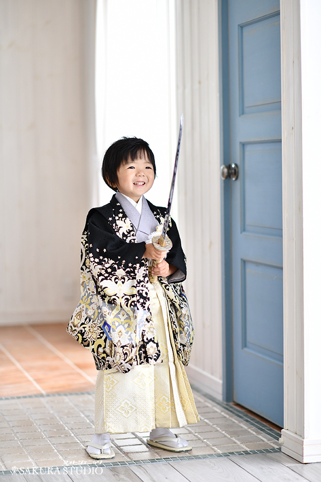 栃木　宇都宮　フォトスタジオ　フォトジェニックサクラスタジオ　写真　撮影　七五三　3歳　5歳　男の子