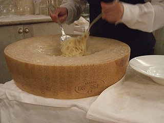 チーズパスタ